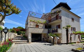 Galant Apartments